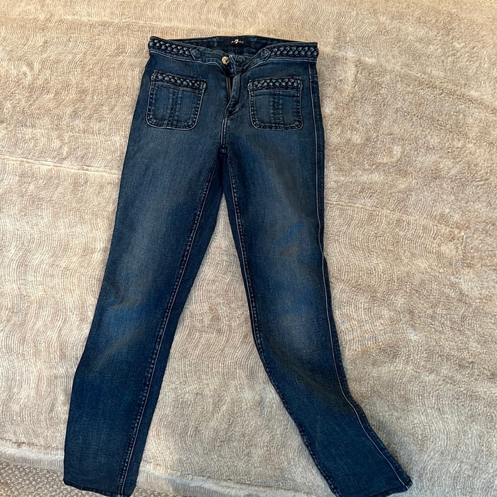 Super cute Seven skinny jeans